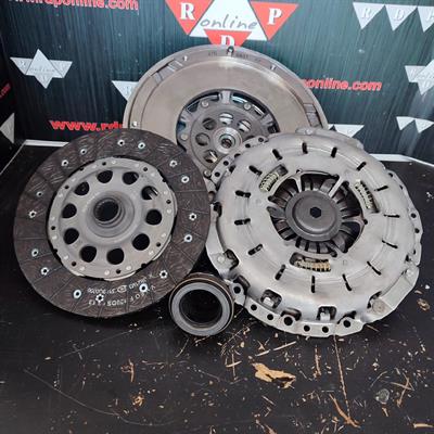 Kit Frizione + Volano 4Pezzi BMW 1 3 5 E87 E46 E90 E91 E60 M47 N47 2.0d 60002380